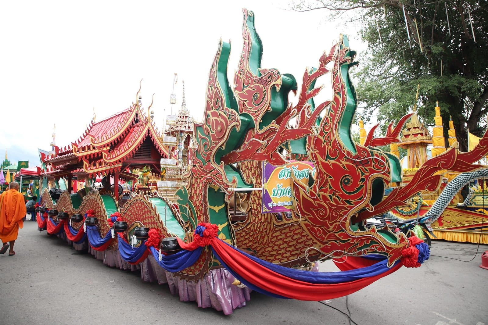 Ruea Phra boat of Samnak Song Ban Khlong Sot, Chak Phra festival in Surat Thani 2024