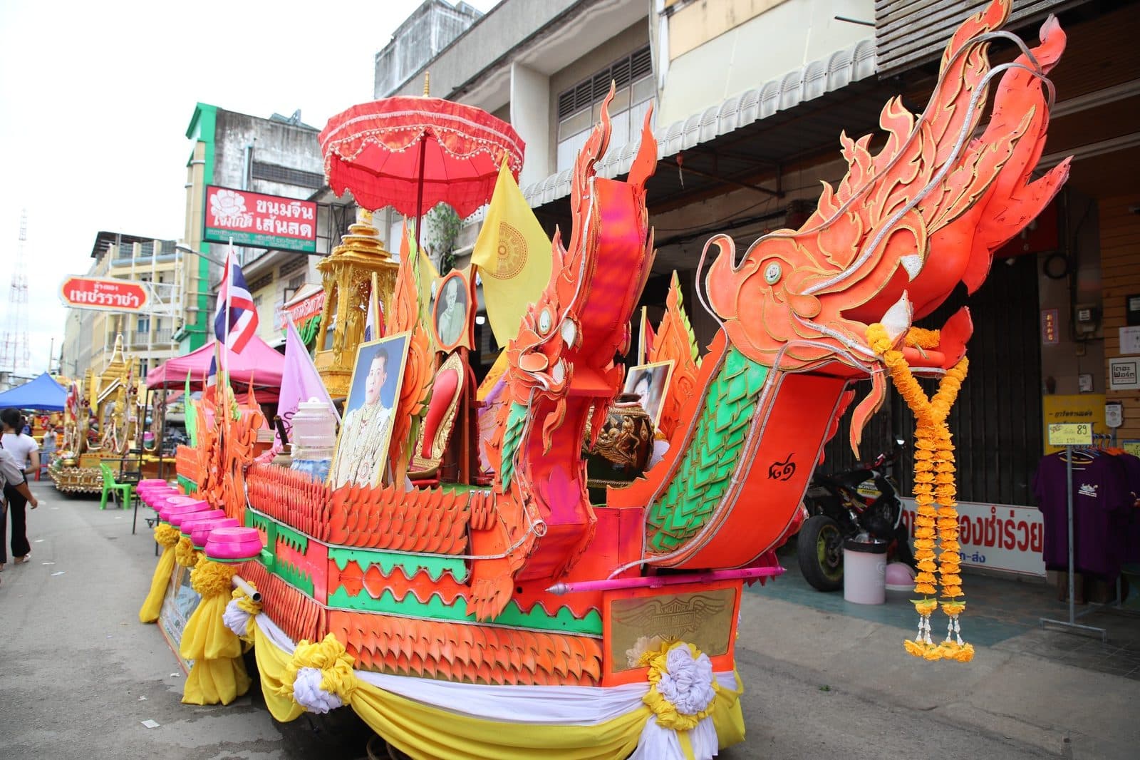 Ruea Phra boat of Wat Phra Mahathat Khiri Inthra Wihan, Chak Phra festival in Surat Thani 2024